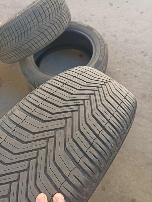 4 броя Всесезонни гуми Michelin 235/55/19 - Чепеларе