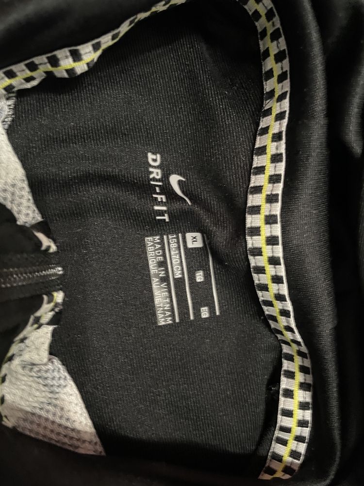 Суичер на Nike neymar