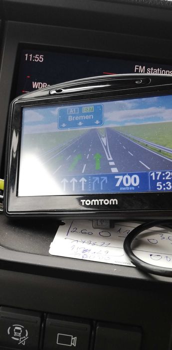 ТомТом go930 пълен комплект