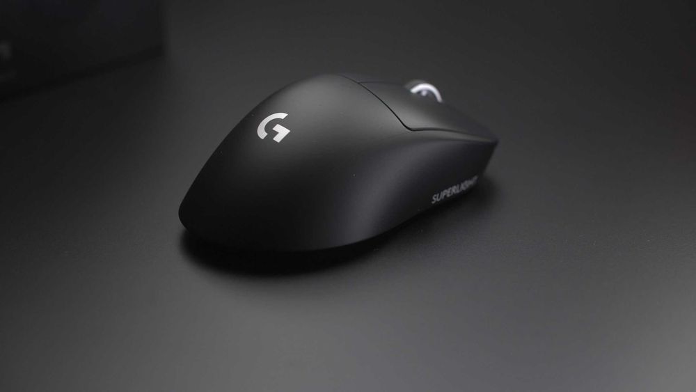 Logitech G Pro Superlight 2 DEX. Игровая мышь.