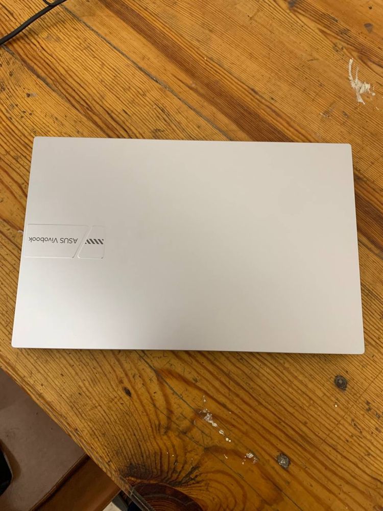 Asus Vivobook core i5