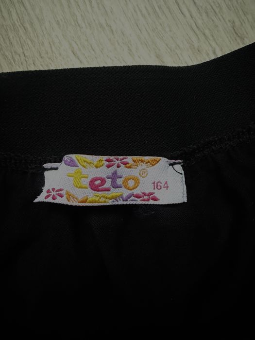 Черна пола за момичета