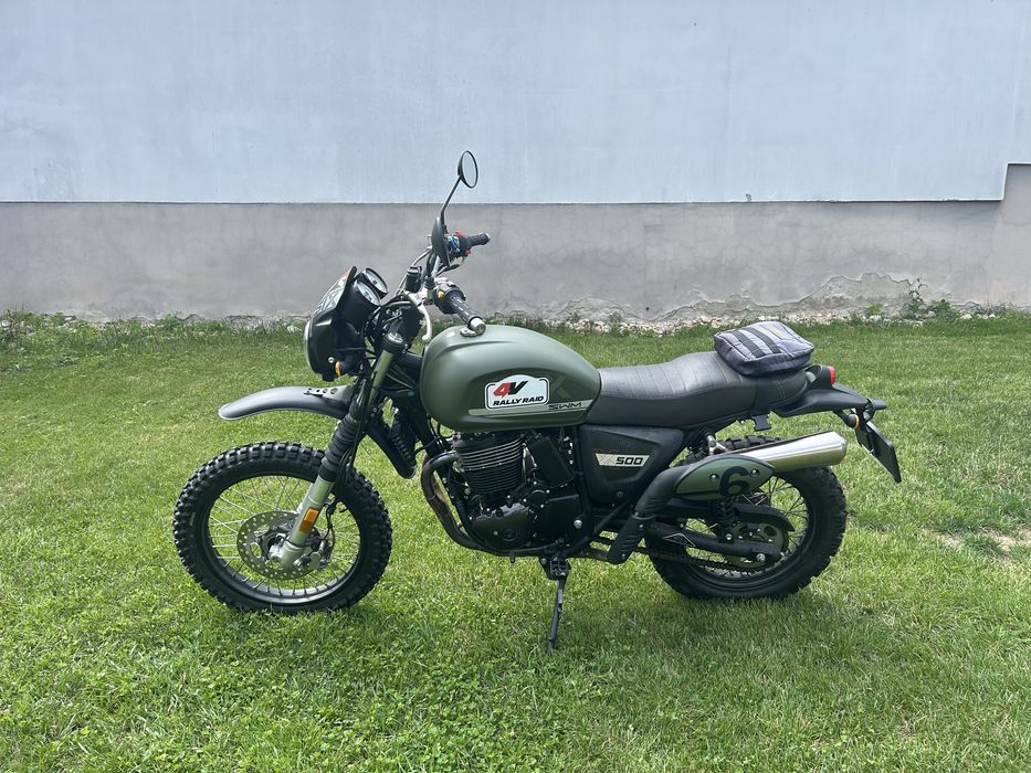 SWM Six Days 500