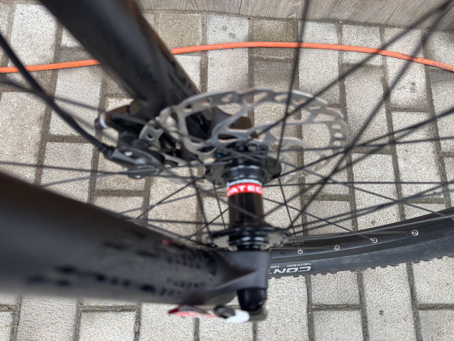 Bicicletă full suspensi noua M