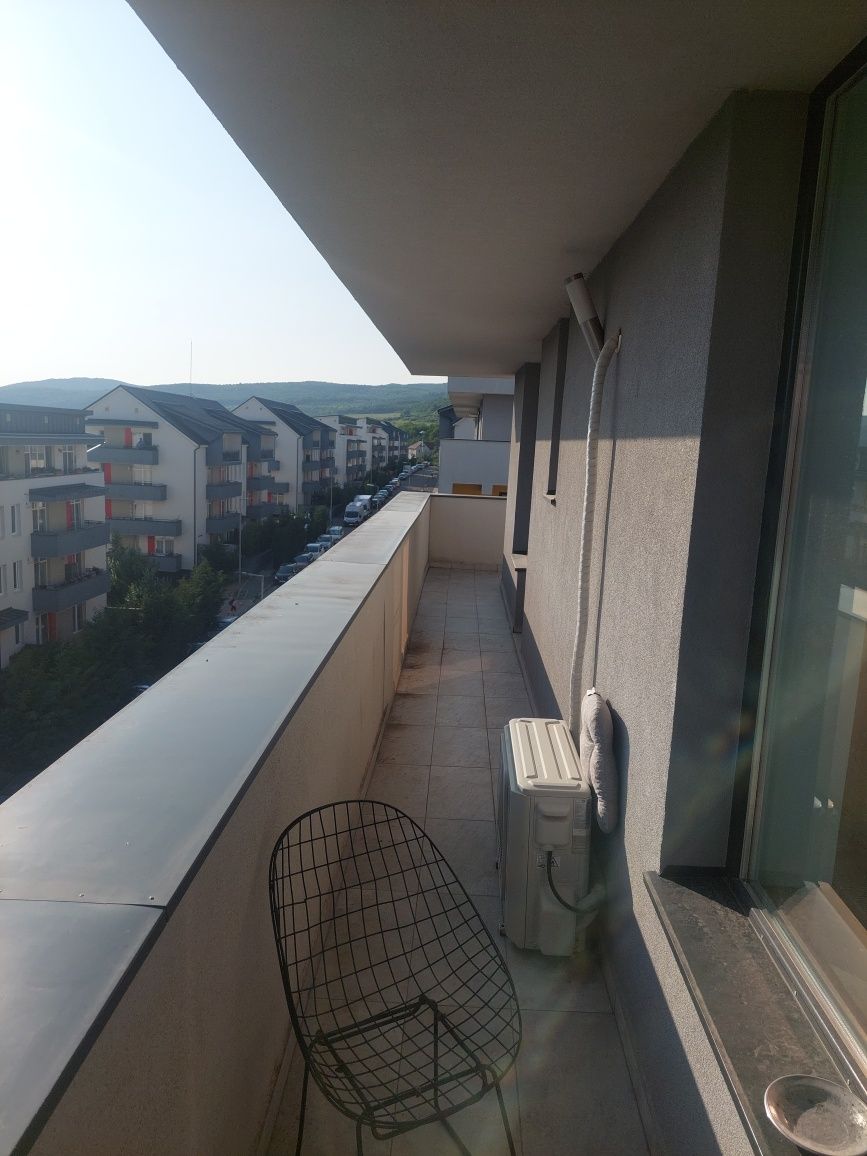 PF. Vand apartament 54 mp, 2 camere + terasa de 21 Mp, in Baciu
