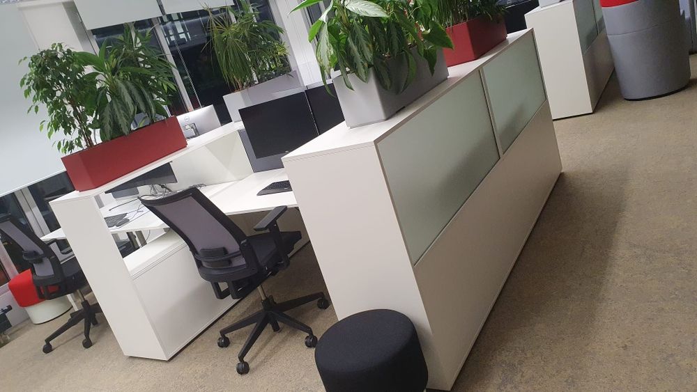 Birouri (mobilier)call center,post lucru Bene birou,Steelcase reglabil