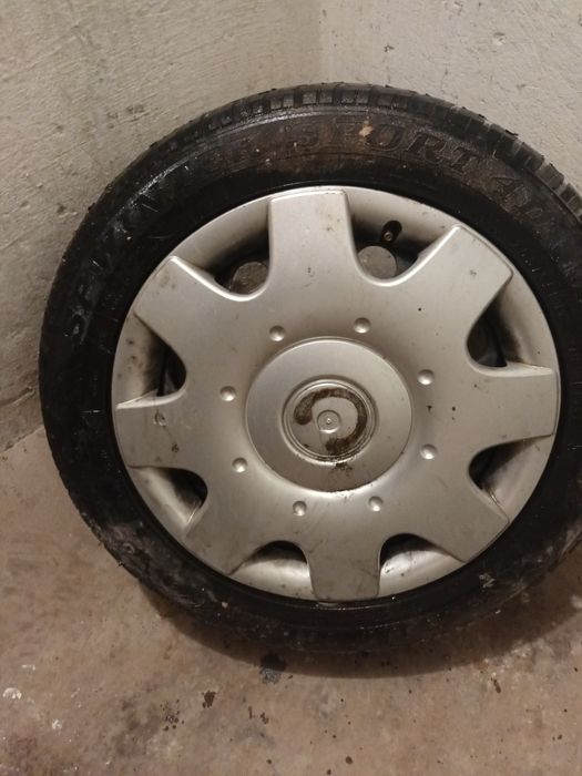 Vand cauciucuri de iarna