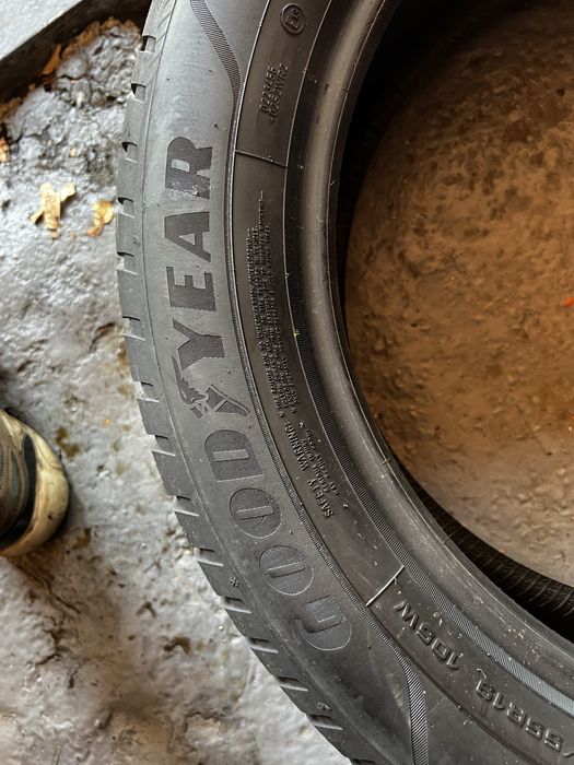 235 55 19 goodyear all season dot 2021
