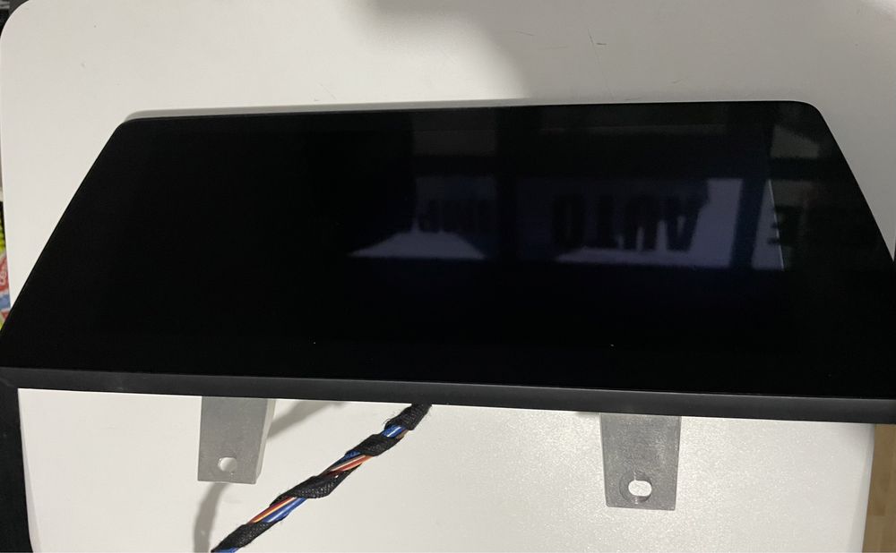 Display navigatie monitor central BMW SERIA 5 G30 G31 G38 F90