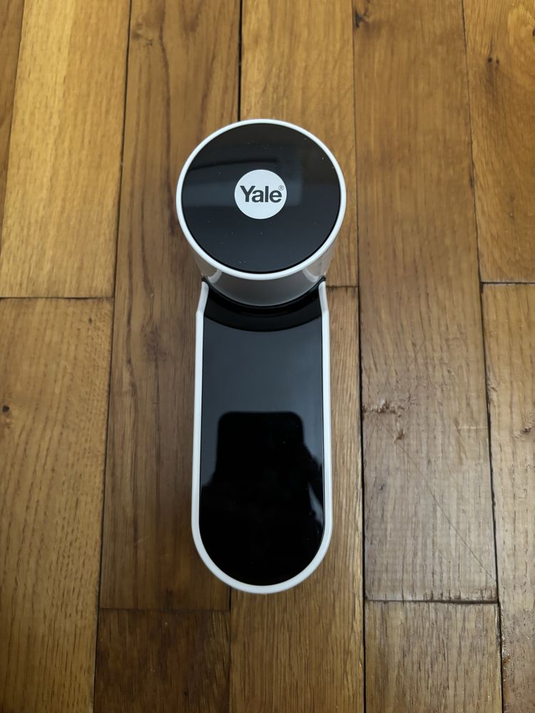 Incuietoare inteligenta Yale Entr+ Cititor amprenta