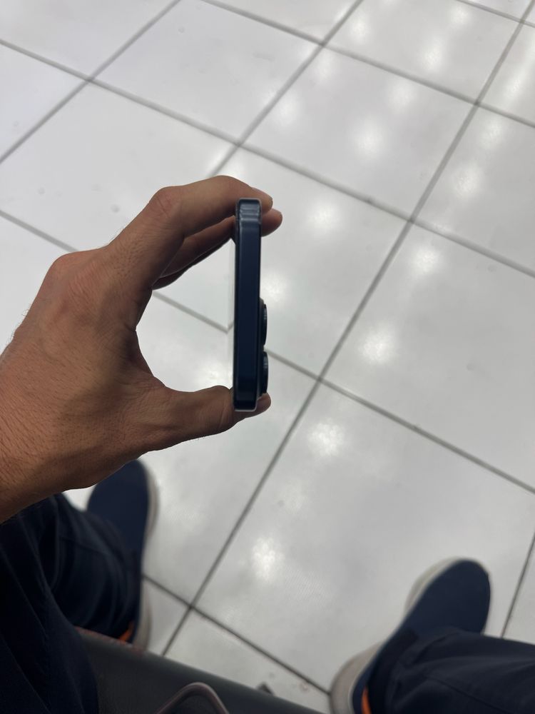 15 pro max 512 GB Blue bez karopka 2 ta ime royhatdan otkan