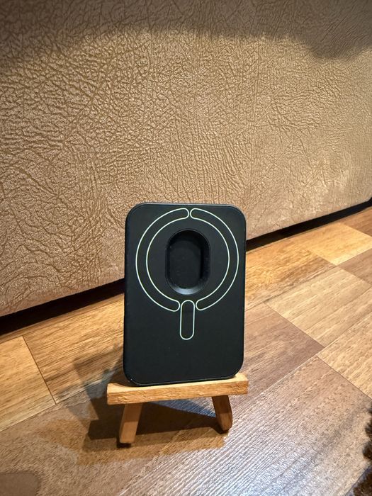 Portofel Magsafe pentru iphone