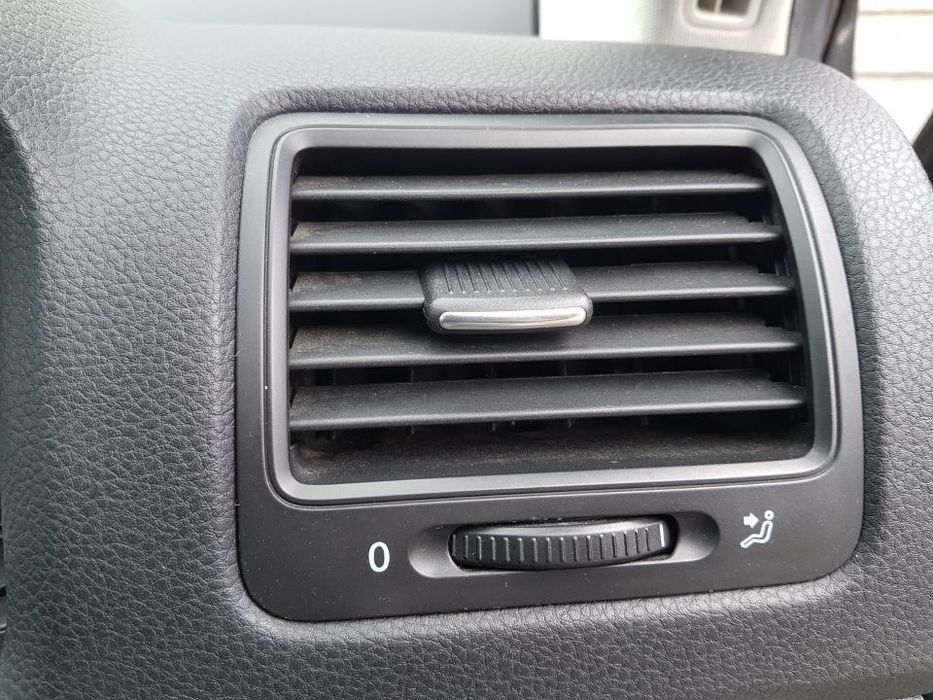 Grila / Grile Aerisire / Ventilatie Bord Dreapta VW Jetta 3 2005 - 2010