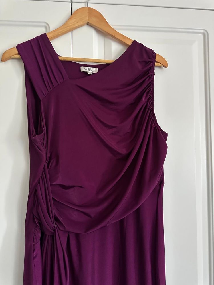 Rochie lunga de ocazie , culoare mov , masura L Nissa