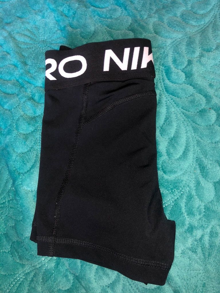 Nike Pro pantaloni