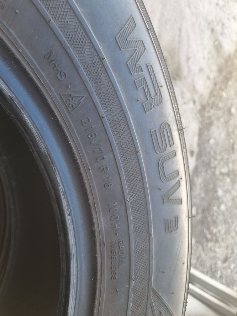 4 x Anvelope iarna 215/70/R16 100H Nokian WR SUV 3 DOT 2015