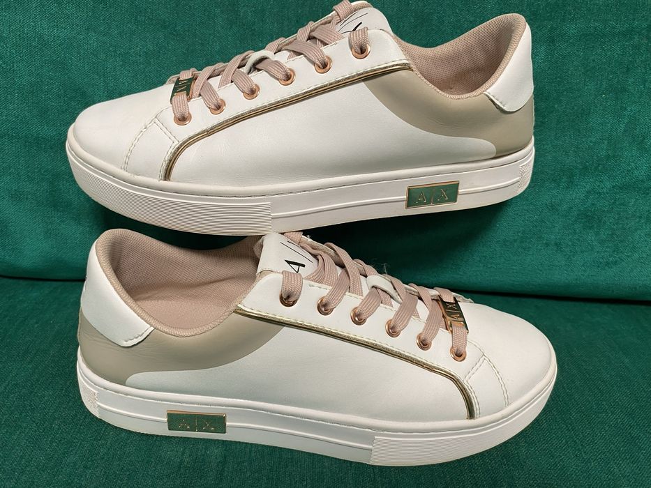 Pantofi Armani Exchange marimea 39