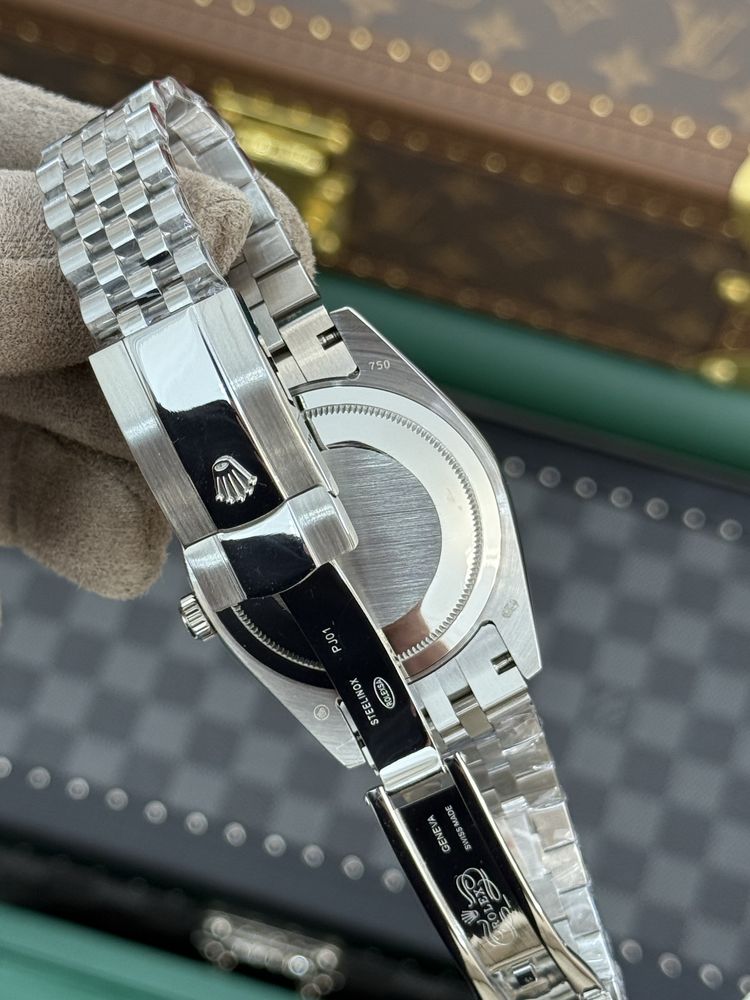 Rolex Date-Just 41 Black Dial