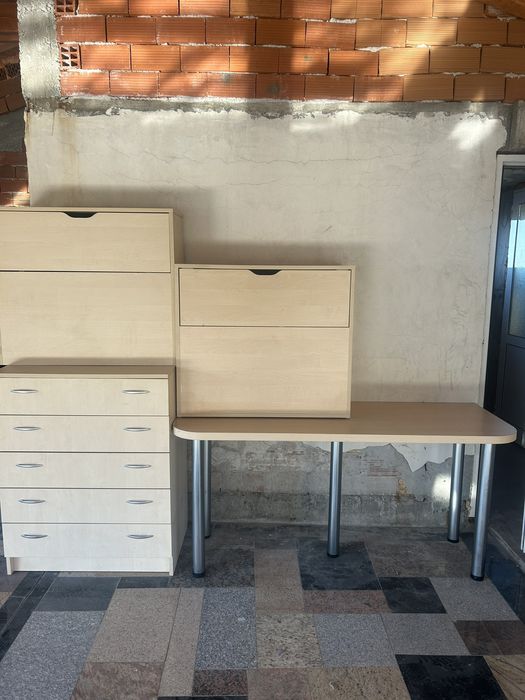 Скрин, ракли, маса