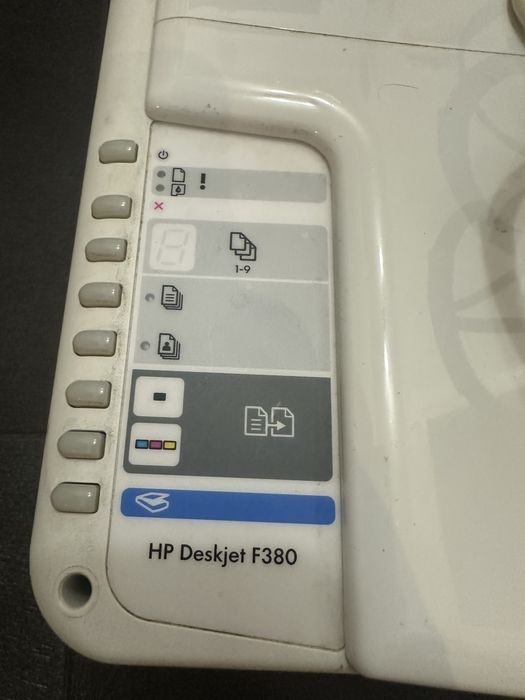 Принтер HP Deskjet F380