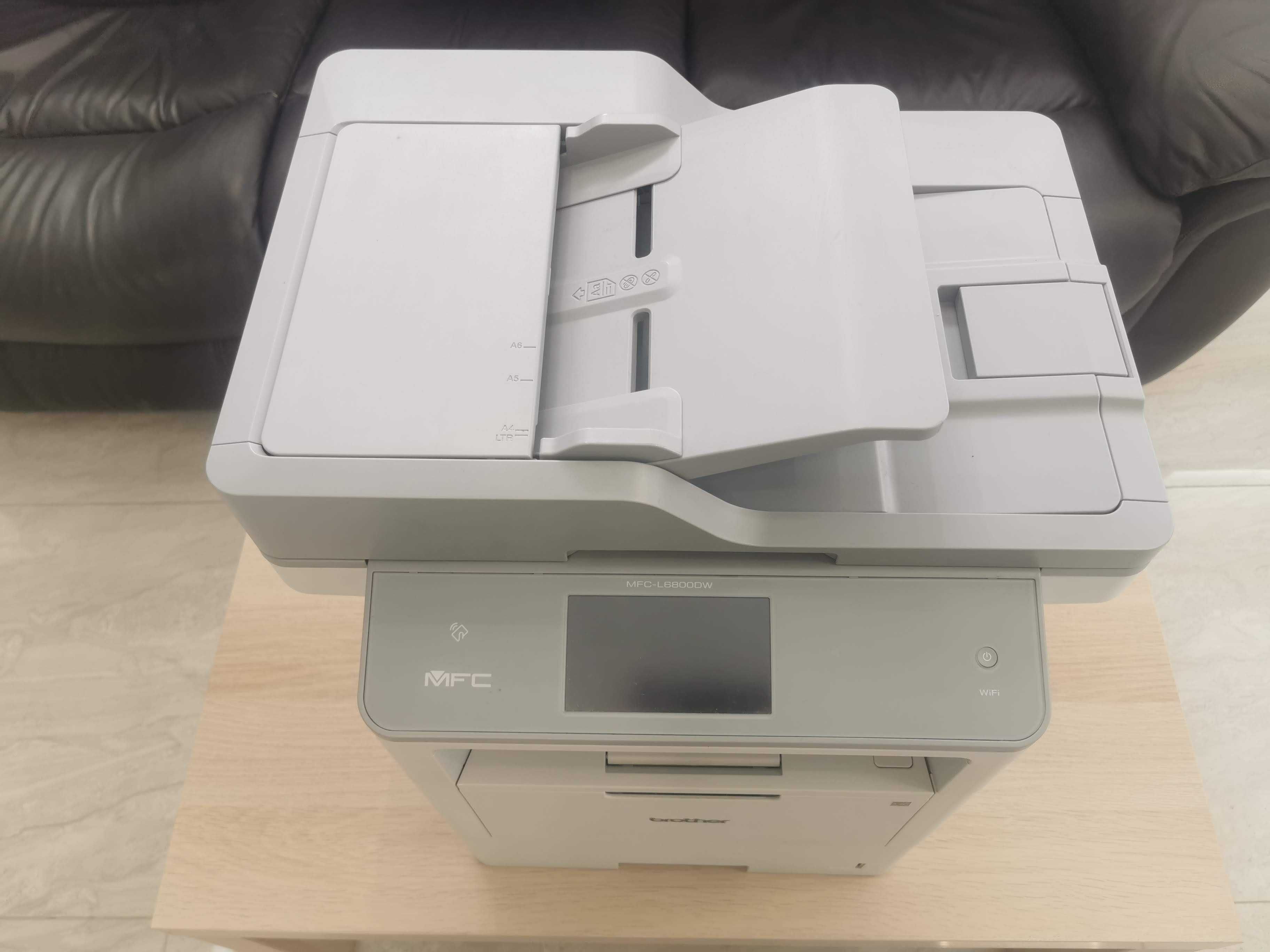 Професионален лазерен принтер Brother MFC-L6800D