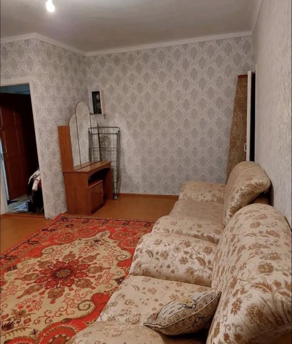 Продается 2 х комнатная квартира по ул. Абая дом 22