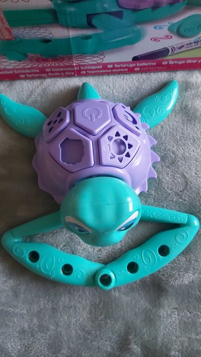 Рисуваща костенурка