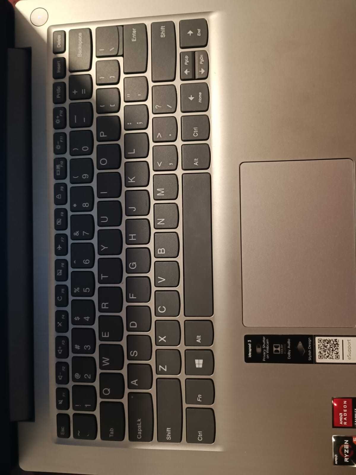 Laptop Lenovo Ideapad 3 13ADA05 500GB SSD Ryzen 5 3500U