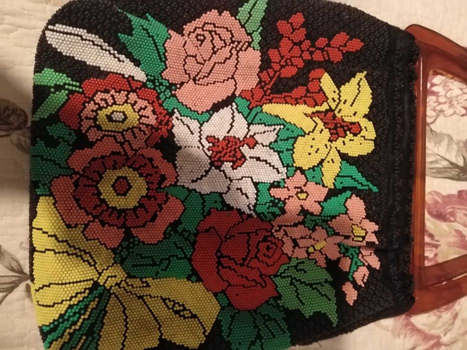 Vind poșete vintige