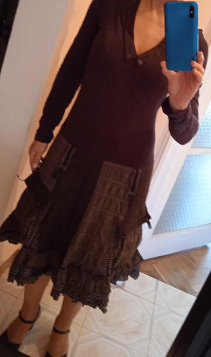 Рокля Ганг с Разкроена Пола