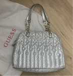 Дамска чанта Guess