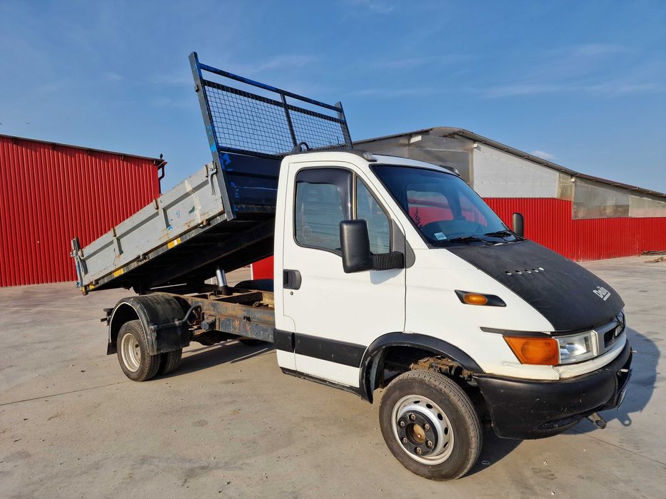 Bascula de inchiriat 3.5T si transport nisip balast agregate moloz etc