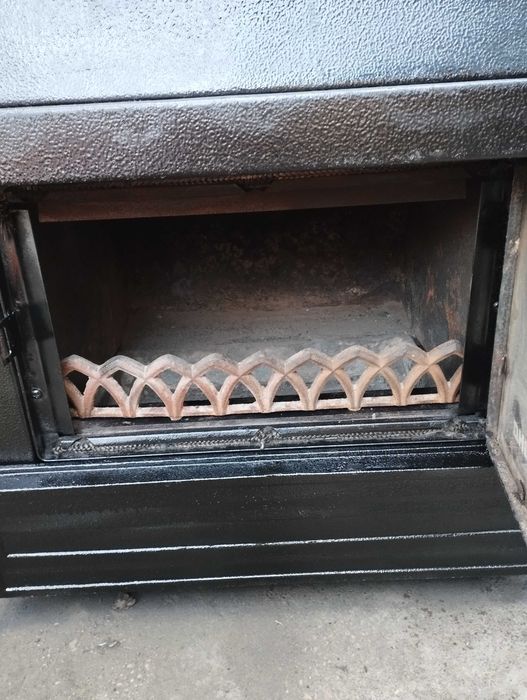 Камина Герканд с водна риза