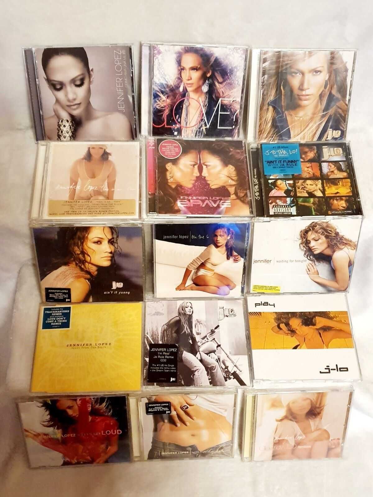 Colectie 43 cd-uri Kylie  MINOGUE ,  CYNDI Lauper ,   JENNIFER Lopez