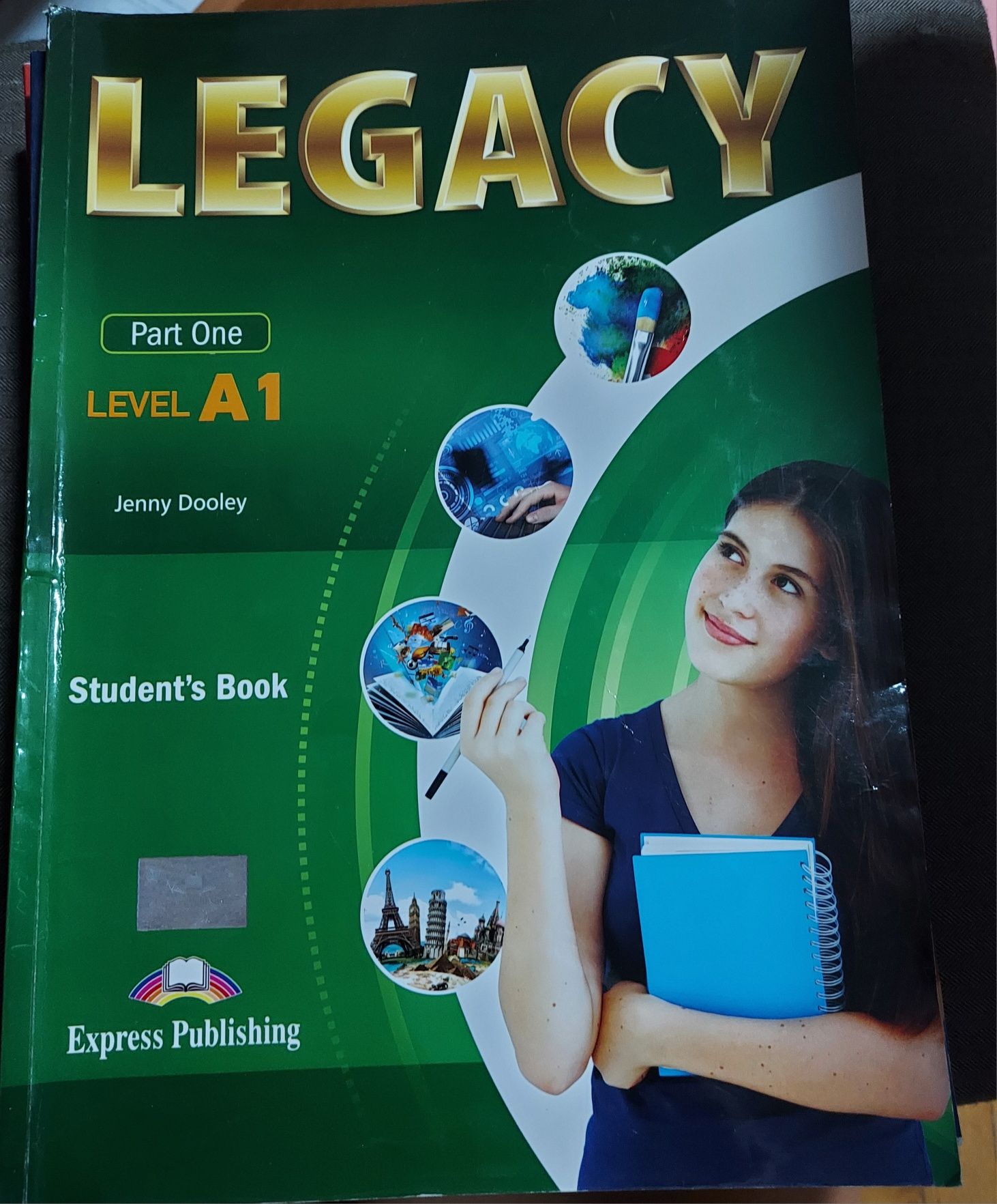 Учебник и учебна тетрадка по английски език за 8 клас