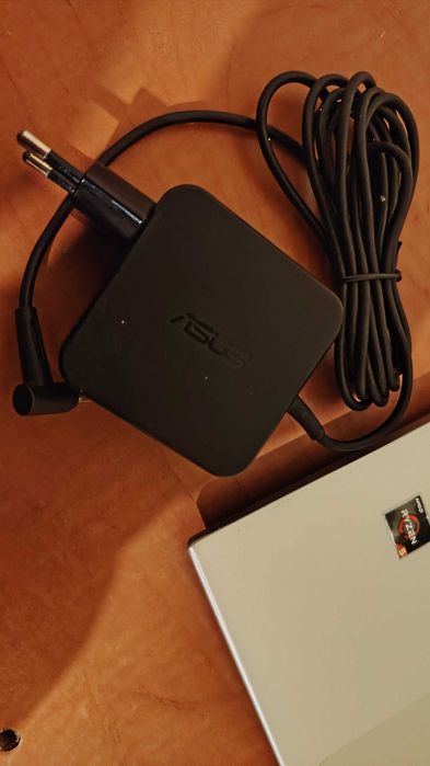 Vănd Laptop Asus VivoBook X512D