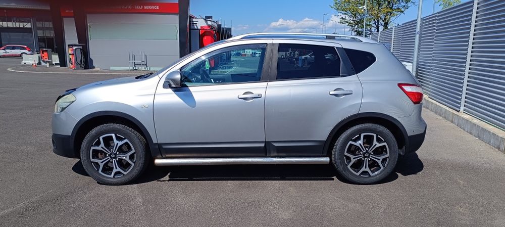 Nissan Qashqai j10