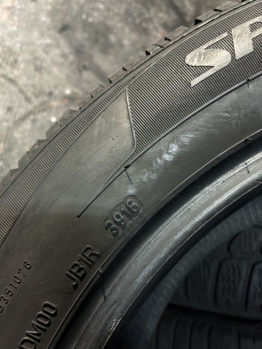 225/55R17 Dunlop rsc run flat