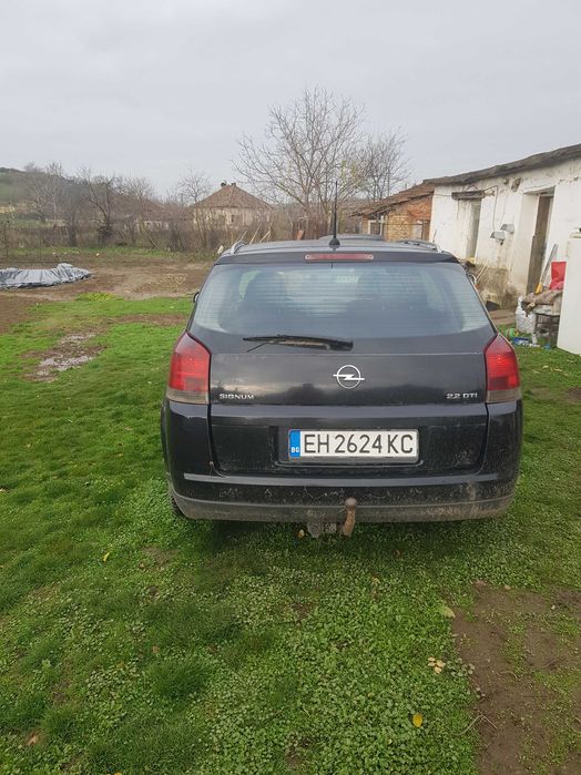 Opel Signum 2.2 125ks 2004god.