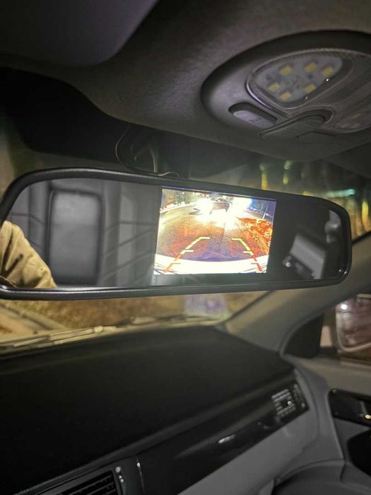 Камера заднего вида + зеркало-монитор, оригинал, идеальное состояние