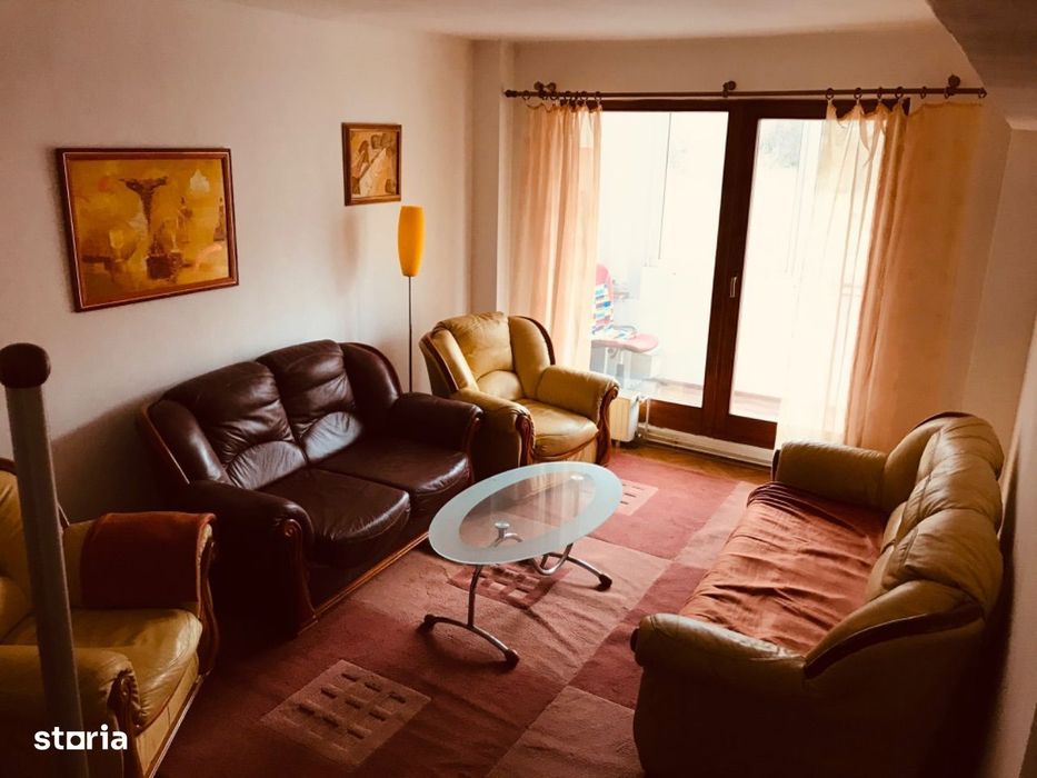 Apartament cu 4 camere, 2 balcoane închise, cartier Tudor