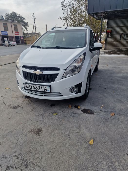 Chevrolet spark сотилади