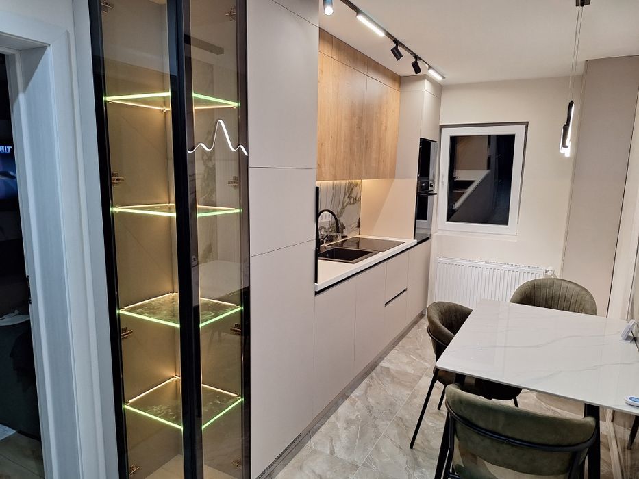 Apartament modern de vanzare zona stefan cel mare