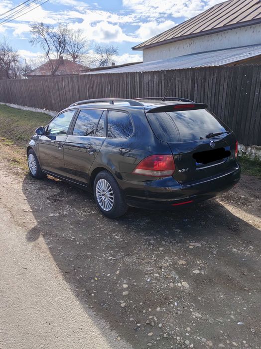 Vand golf5 anul 2008