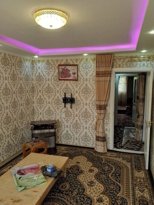 Мархабо Квартира 2 хонали сотилади