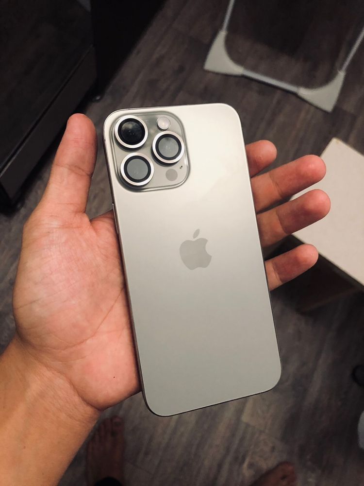 Iphone 15pro max 256gb