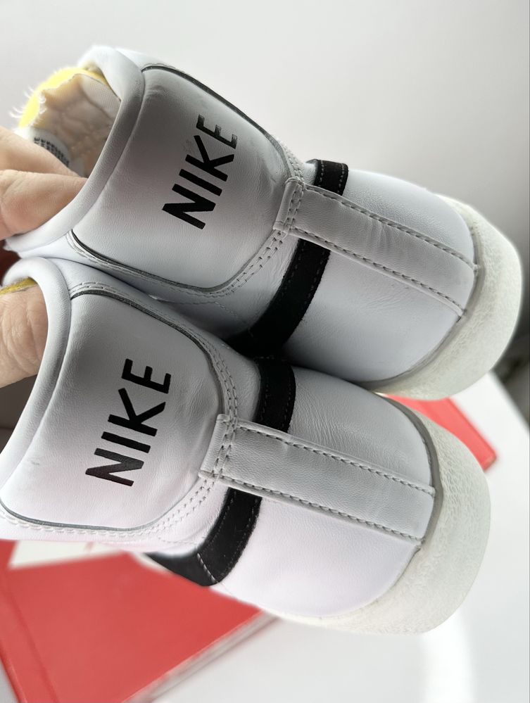 Nike Blazer Mid ‘77 (41) Маратонки
