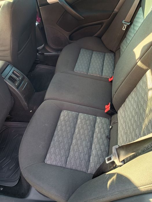 Vând Skoda Octavia 4*4 motor 1,8