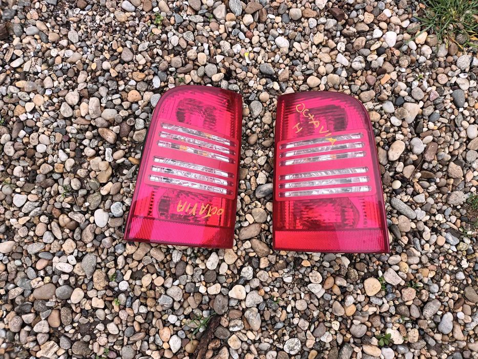 Ляв и десен стоп за шкода октавия комби SKODA OCTAVIA