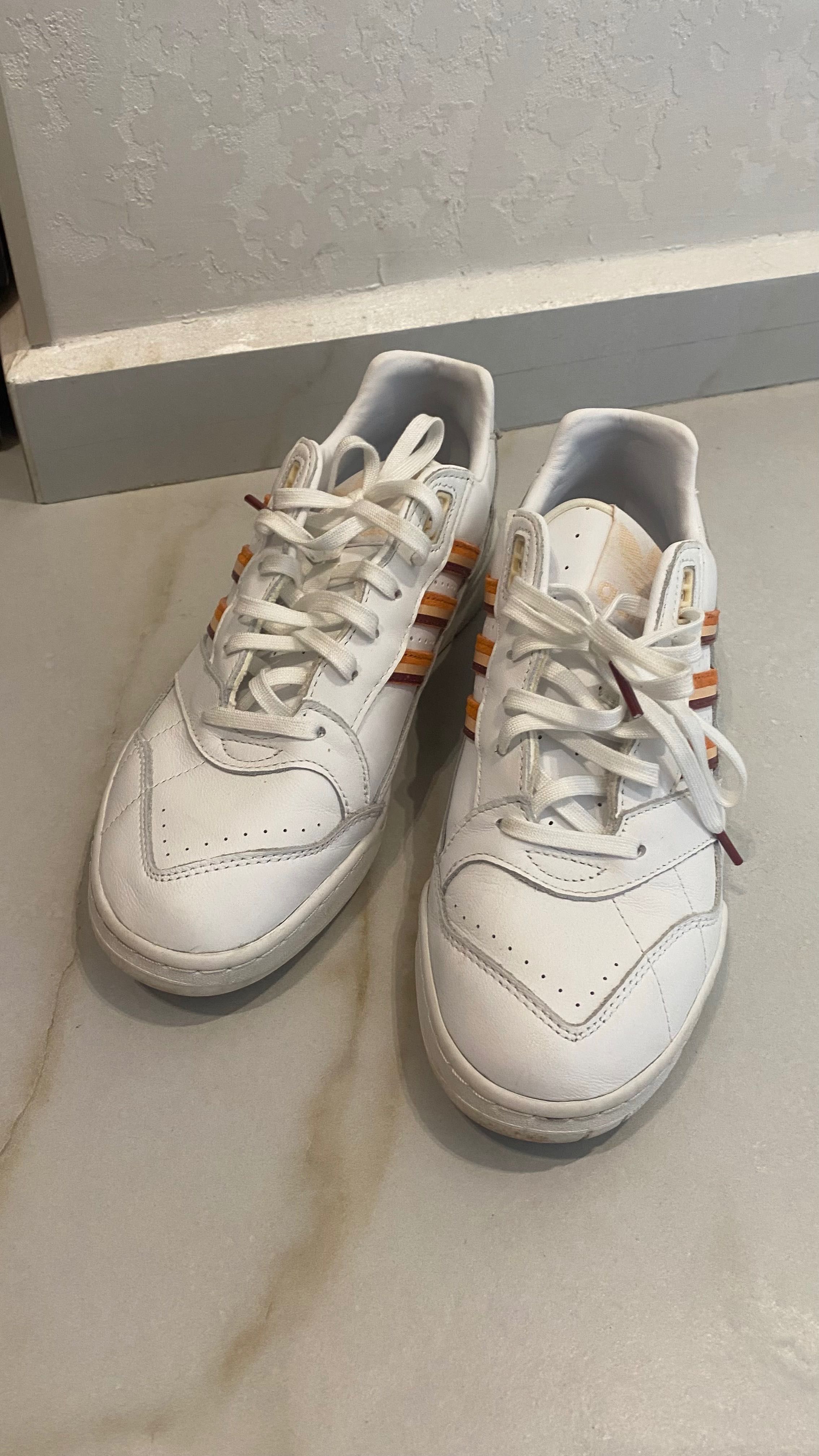 Adidas естествена кожа 25 см стелка